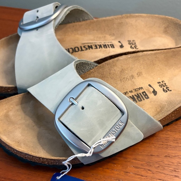 Birkenstock Madrid Sandal in Pale Sage with Oversized Buckle 39 - Picture 3 of 6